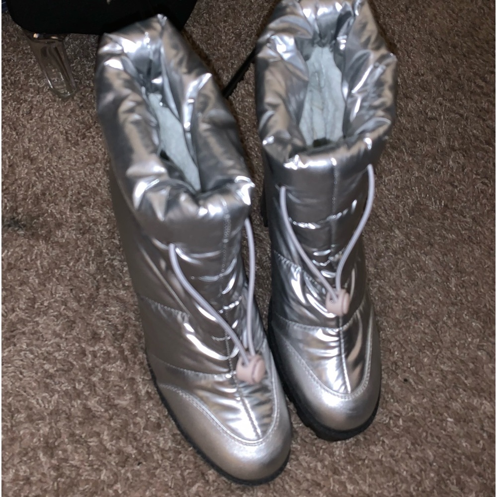 Metallic silver boots  excellent condition